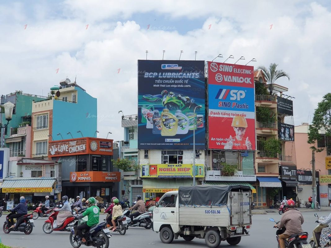 bảng quảng cáo ngoài trời